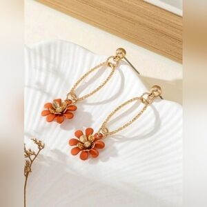 NEW  Pumpkin Orange Floral Drop Dangle Earrings! NIP